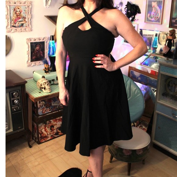 Black Cross Strap Halter Pinup Circle Dress - Picture 2 of 8